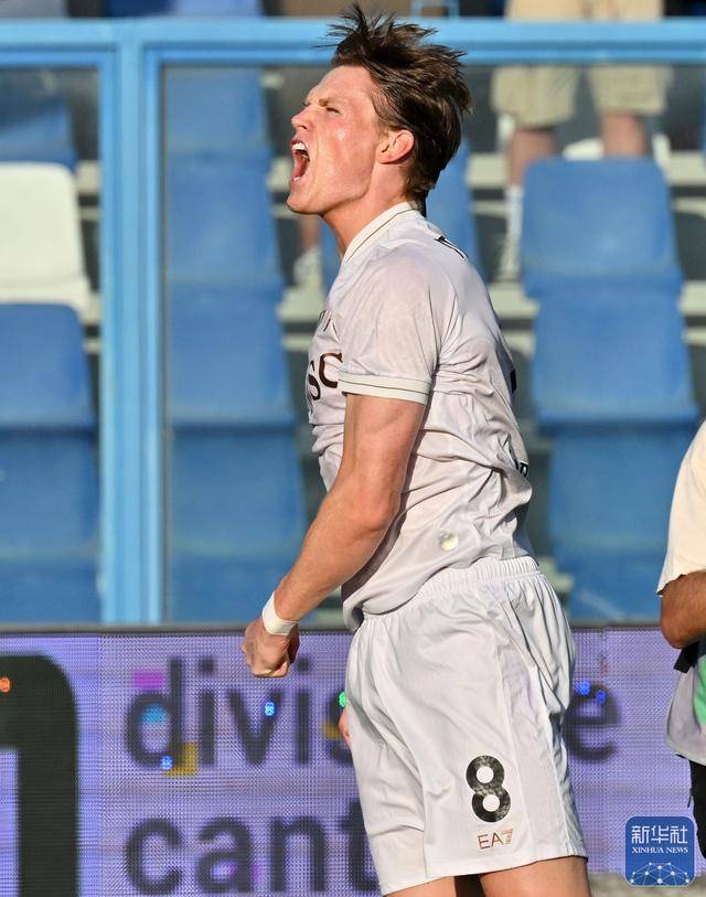 足球丨意甲:那不勒斯胜萨索洛