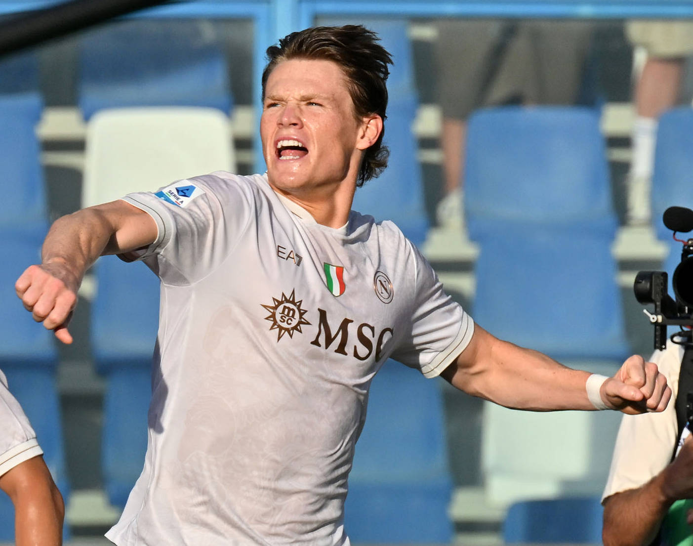 九游体育首页-（体育）足球——意甲：那不勒斯胜萨索洛