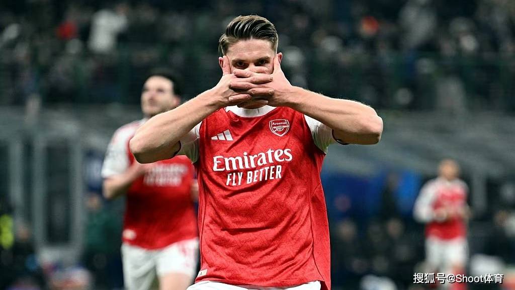 足球前瞻：纽卡斯尔联VS阿斯顿维拉，阿森纳VS曼联，门兴格拉德巴赫VS斯图加特，弗赖堡VS科隆